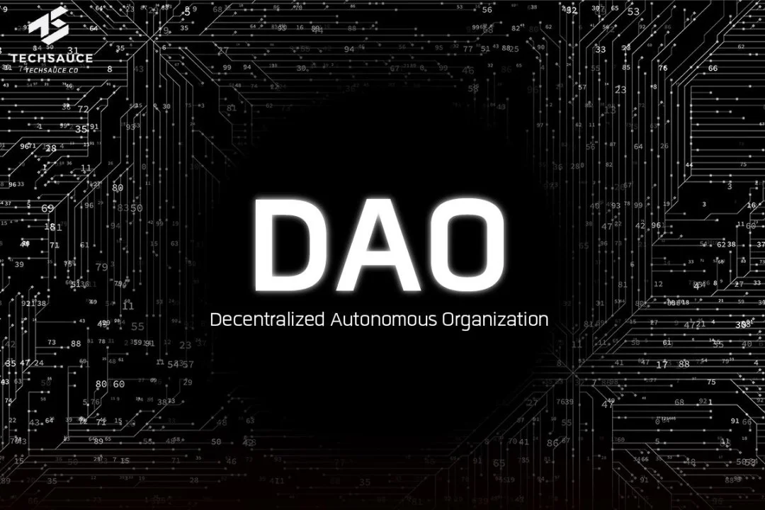 Social Media Meets DAOs: How Farcaster Channels Can Become On-Chain Communities